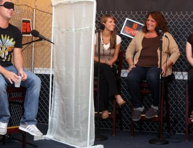 «Μαχαίρι» και στα ριάλιτι γνωριμιών στην Τουρκία - «Δεν συνάδουν με την δομή της τουρκικής οικογένειας»